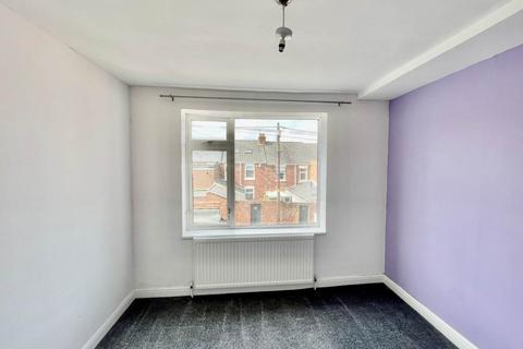 2 bedroom terraced house to rent, Derwent Street, Houghton Le Spring DH5