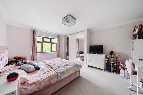 Ballarat Garden Place, Dartford, DA2 7EP
