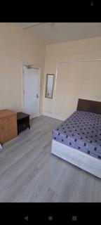 5 bedroom house share to rent, London E6