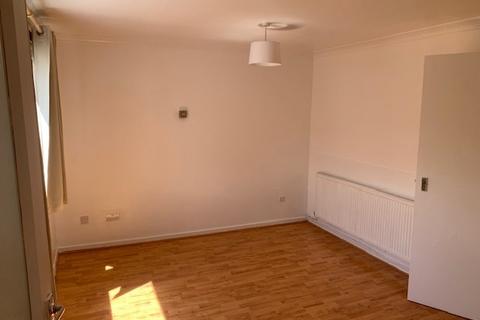 1 bedroom maisonette to rent, Burgett Road, Slough SL1