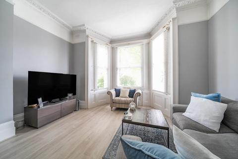 Flat 2, 20 Southend Crescent, London, SE9 2SB