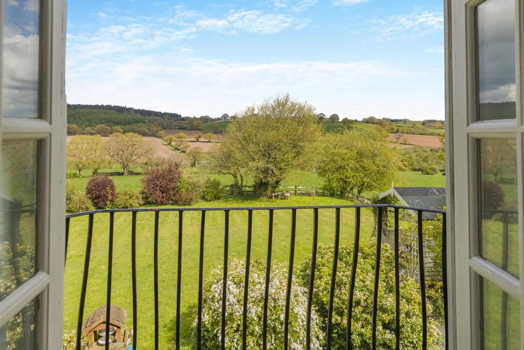 Fair Oak Eccleshall Stafford... 4 bed detached house for sale £700,000