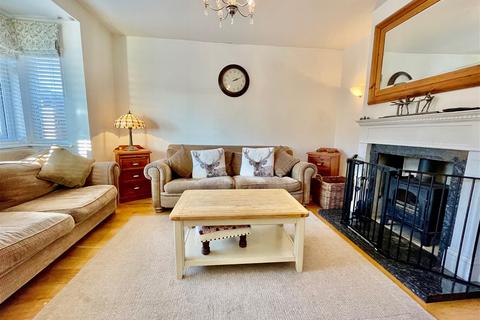5 bedroom chalet for sale, Stanshalls Lane, Felton