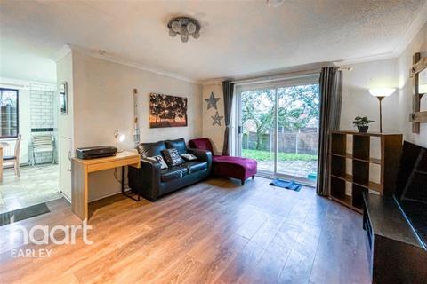 1 bedroom in a house share to rent, Chilcombe Way, Lower Earley, RG6 3DB