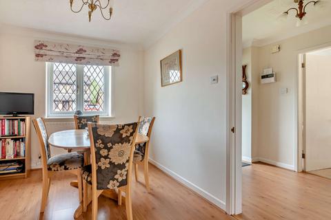 2 Kings Close, Kings Worthy, Winchester, SO23 7TE