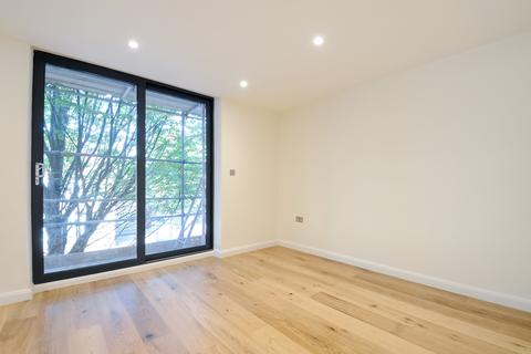 1 bedroom apartment to rent, London Road, KT2