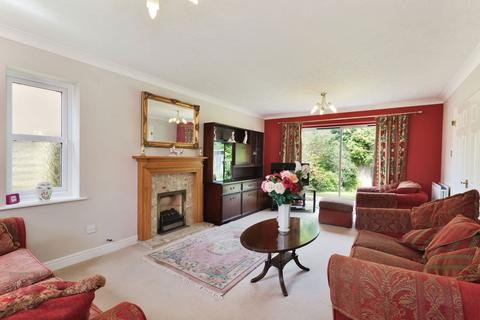 13 Williams Mead, Bartestree, Hereford, HR1 4BT