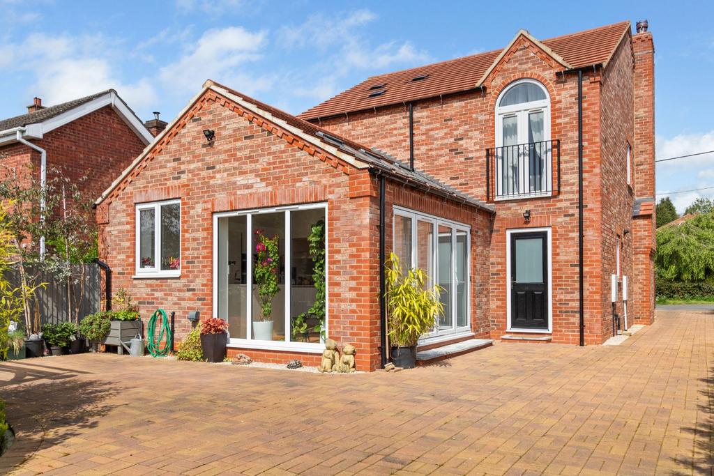 Top Road, Worlaby, North... 4 bed detached house for sale £399,950