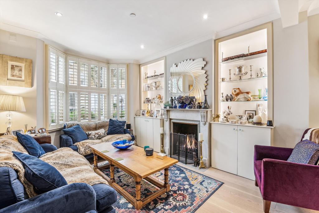 Abercrombie Street, London, SW11 3 bed terraced house for sale £1,300,000