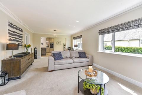 9 Greenfields, Liss, GU33 7EH