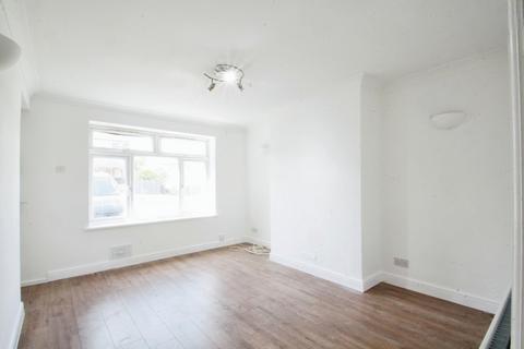 1 bedroom maisonette to rent, Whitethorn Avenue, West Drayton UB7