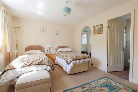 3 bedroom bungalow for sale, The Glebelands, East Sussex TN6