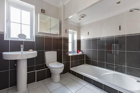 14 Abigail Crescent, Walderslade, Chatham, ME5 9DZ