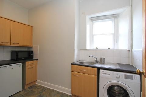 2 bedroom flat to rent, Belford Road, West End, Edinburgh, EH4