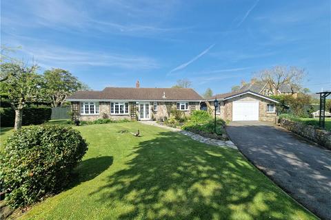 2 bedroom bungalow for sale, Main Road, Thorley, Yarmouth