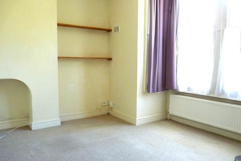 1 bedroom apartment for sale, Rothsay Gardens, Bedford