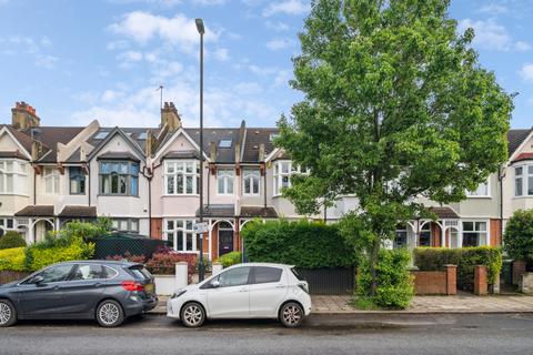 4 bedroom terraced house for sale, Weir Road, SW12