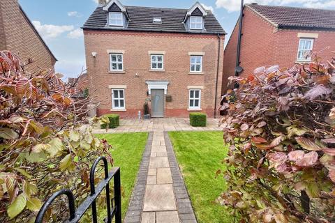 5 bedroom detached house for sale, Bewicke View, Birtley, Chester Le Street, Chester Le Street, DH3 1RU