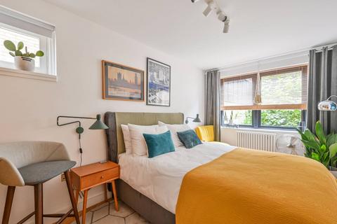 1 bedroom flat to rent, Mortimer Crescent, Kilburn, London, NW6