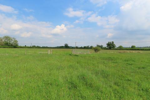 Land for sale, Dauntsey, Chippenham, Wiltshire, SN15