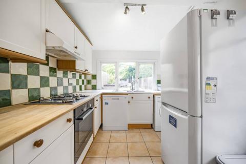 4 bedroom terraced house to rent, Trevelyan Road, Tooting, London, SW17