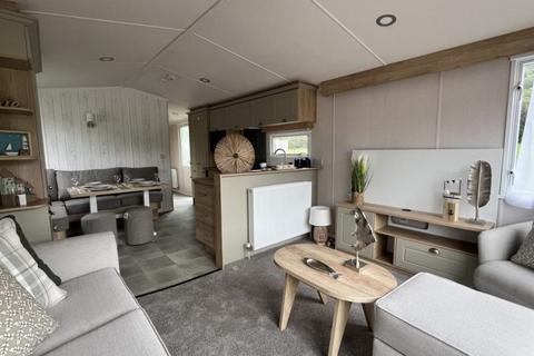 2 bedroom static caravan for sale, Stratheck Holiday Park