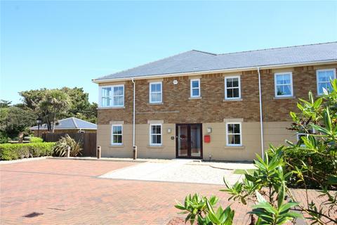 4 bedroom house for sale, Whately Road, Milford On Sea, Hampshire, SO41