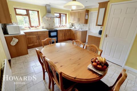 4 bedroom detached house for sale, Staithe Road, Burgh St Peter