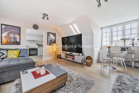 1 bedroom flat for sale, Pennington Drive, Winchmore Hill
