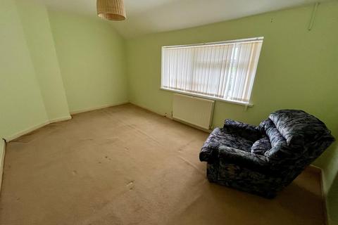 4 bedroom terraced house to rent, School Road, Yardley Wood B14