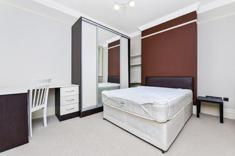 4 bedroom apartment to rent, Palliser Court, Palliser Road, W14