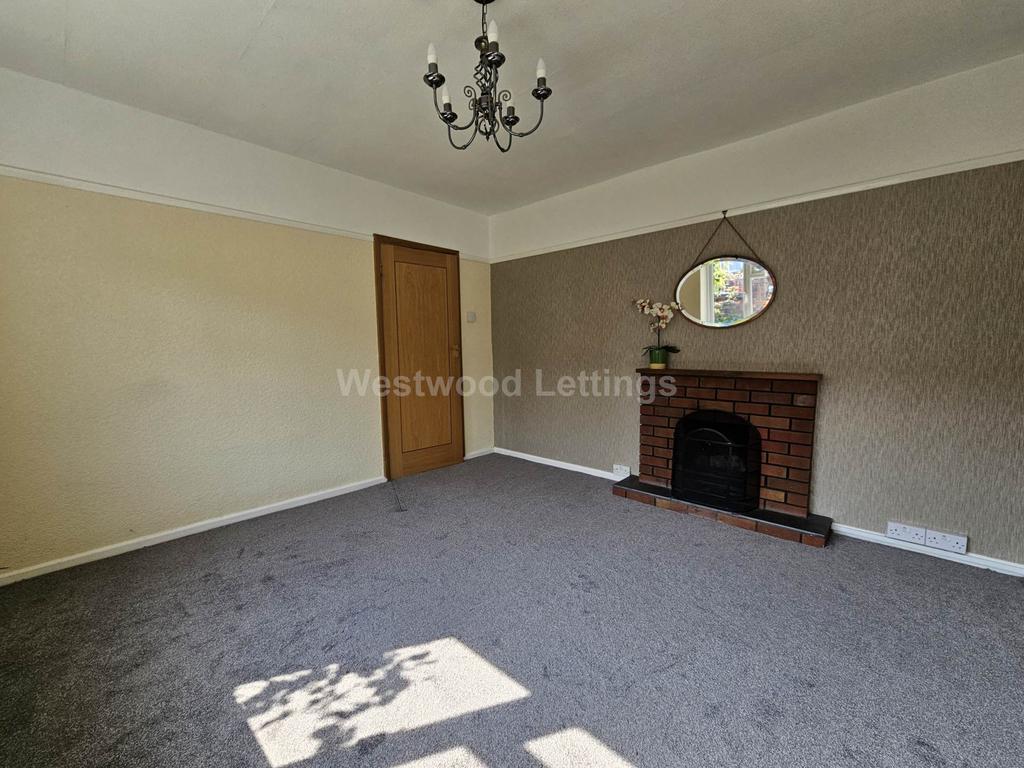 Oak Avenue, Cheddleton 2 bed terraced house to rent £795 pcm (£183 pw)