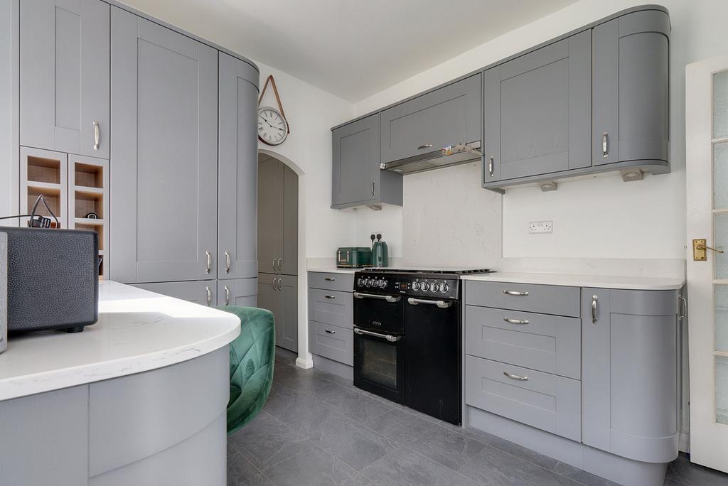 Kitchen / Breakfast Room