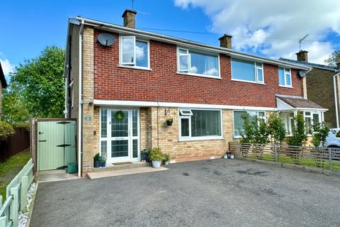 3 bedroom semi-detached house for sale, Black Barn Close, Usk NP15