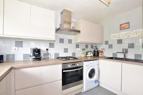 1 bedroom flat to rent, Whitehawk Road Brighton BN2