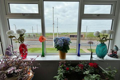 Flat 22, Queens Court Queens Promenade, Bispham, Blackpool, FY2 9PG