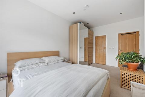 Flat 32, 1 Centric Close, London, NW1 7EP