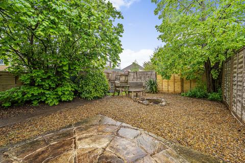 89 Bourne Vale, Bromley, BR2 7NW