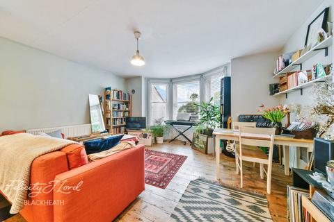 2 bedroom apartment for sale, Eglinton Hill, London