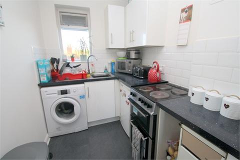 1 bedroom apartment to rent, Dunstan Court, Leacroft, STAINES-UPON-THAMES, TW18
