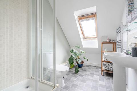 21 Avenue De Gien, Malmesbury, SN16 9GX