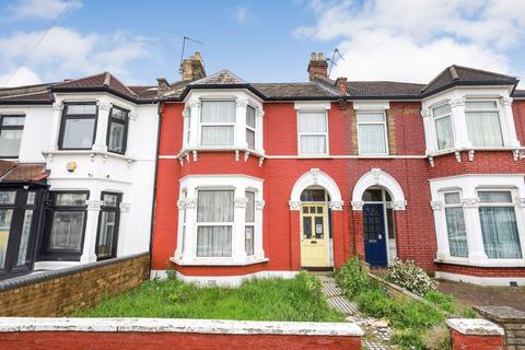 3 bedroom terraced house for sale, 100 Kinfauns Road, Ilford, Essex, IG3 9QN
