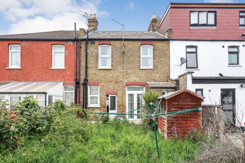 3 bedroom terraced house for sale, 100 Kinfauns Road, Ilford, Essex, IG3 9QN