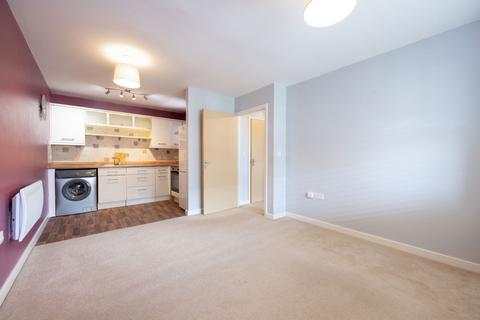 1 bedroom flat for sale, Oysell Gardens, Fareham PO16