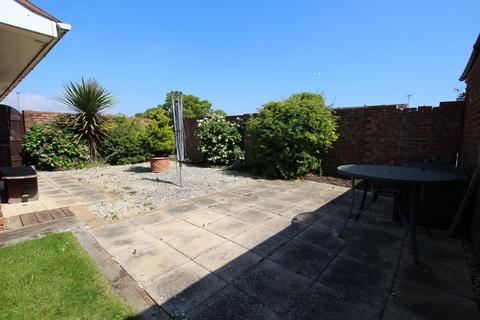 6 Crome Road, Clacton-on-sea, CO16 8YG