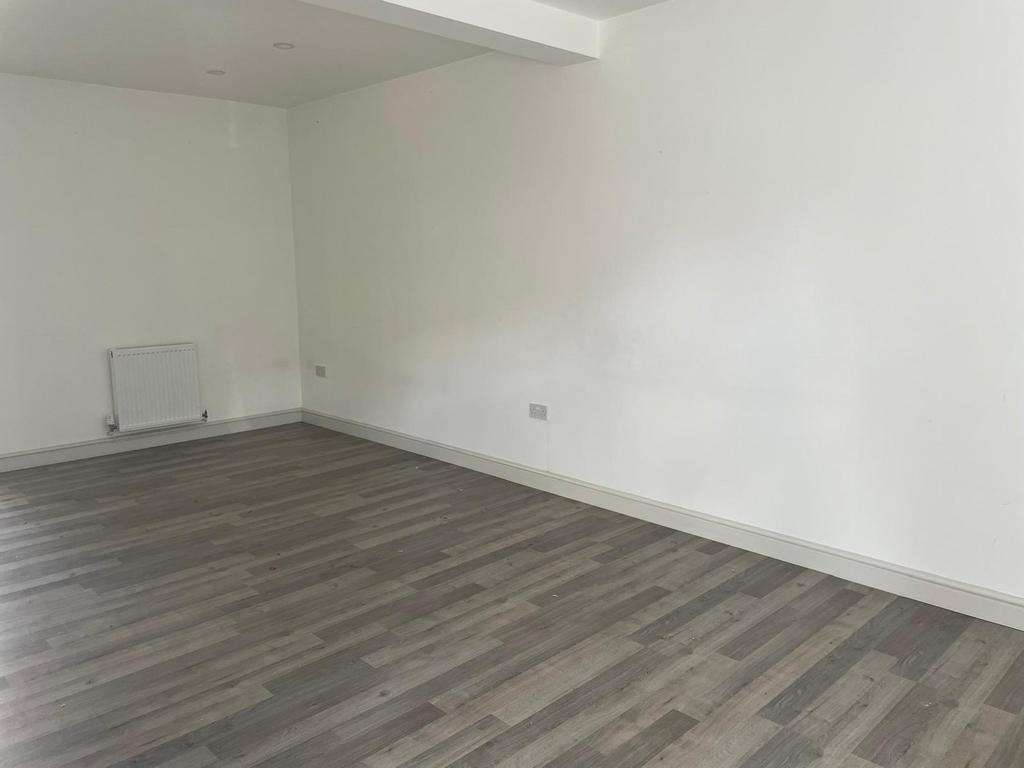 Vicarage Road, West Bromwich, West... 3 bed terraced house £1,300 pcm