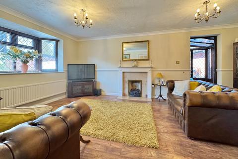 25 Gray Close, Warsash, Southampton, SO31 9TB