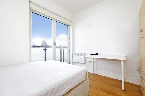 2 bedroom apartment for sale, Artichoke Hill, London, E1W