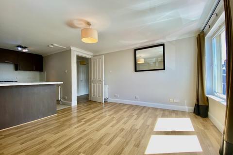1 bedroom flat to rent, Commissioner Street, Crieff, Perthshire, PH7