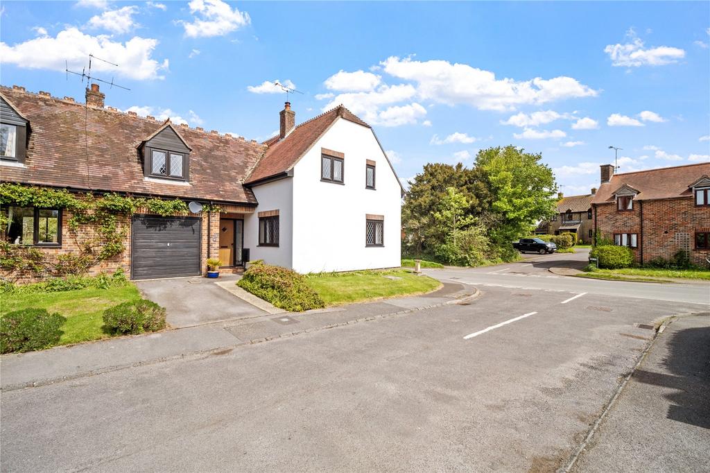 Winfrith Newburgh, Dorset 4 bed semidetached house for sale £585,000